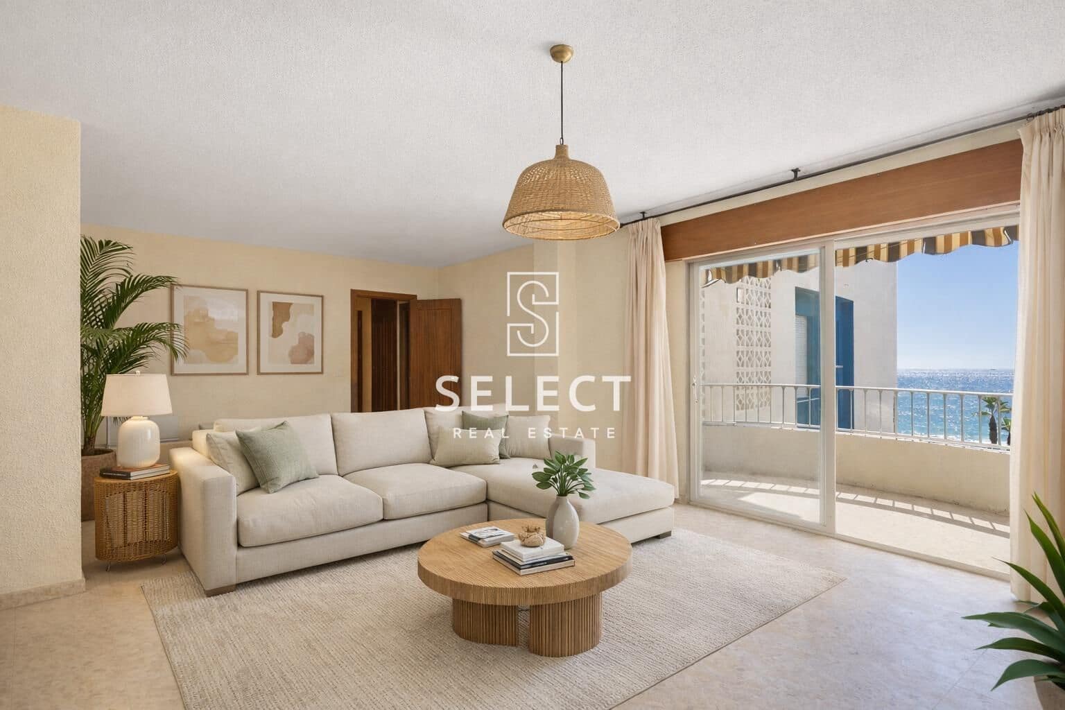 3 bedroom Apartment for sale in La Herradura - € 355,000 (Ref: 9732137)