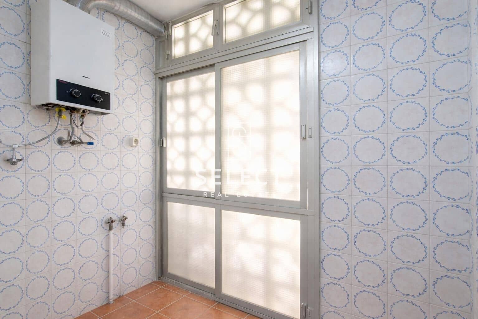 3 bedroom Apartment for sale in La Herradura - € 355,000 (Ref: 9732137)