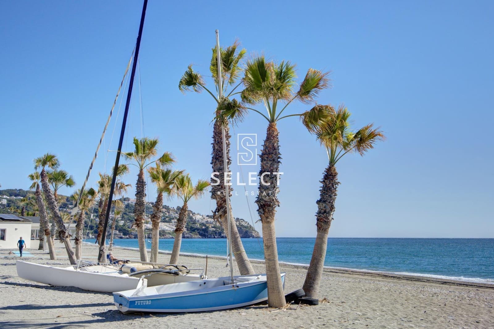 3 bedroom Apartment for sale in La Herradura - € 355,000 (Ref: 9732137)