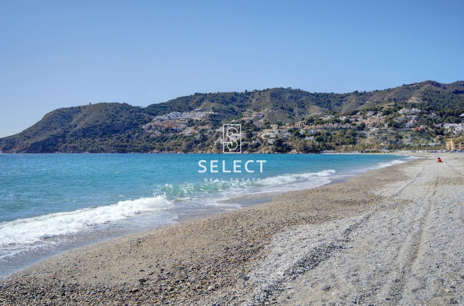 3 bedroom Apartment for sale in La Herradura - € 355,000 (Ref: 9732137)