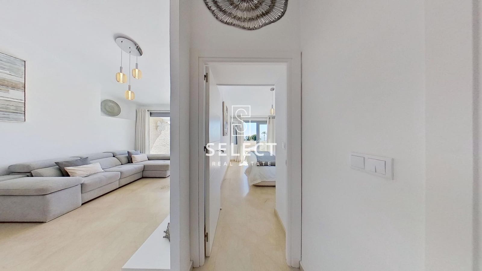 1 bedroom Apartment for sale in La Herradura with garage - € 350,000 (Ref: 9732138)