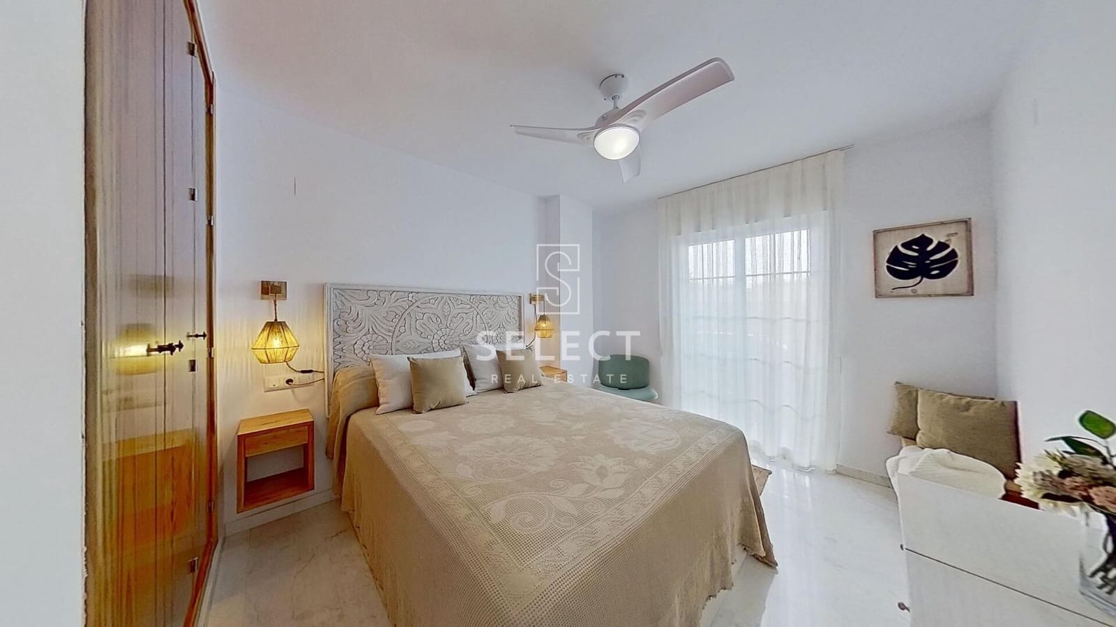 2 Zimmer Apartment zu verkaufen in La Herradura mit Pool - 299.000 € (Ref: 9762000)