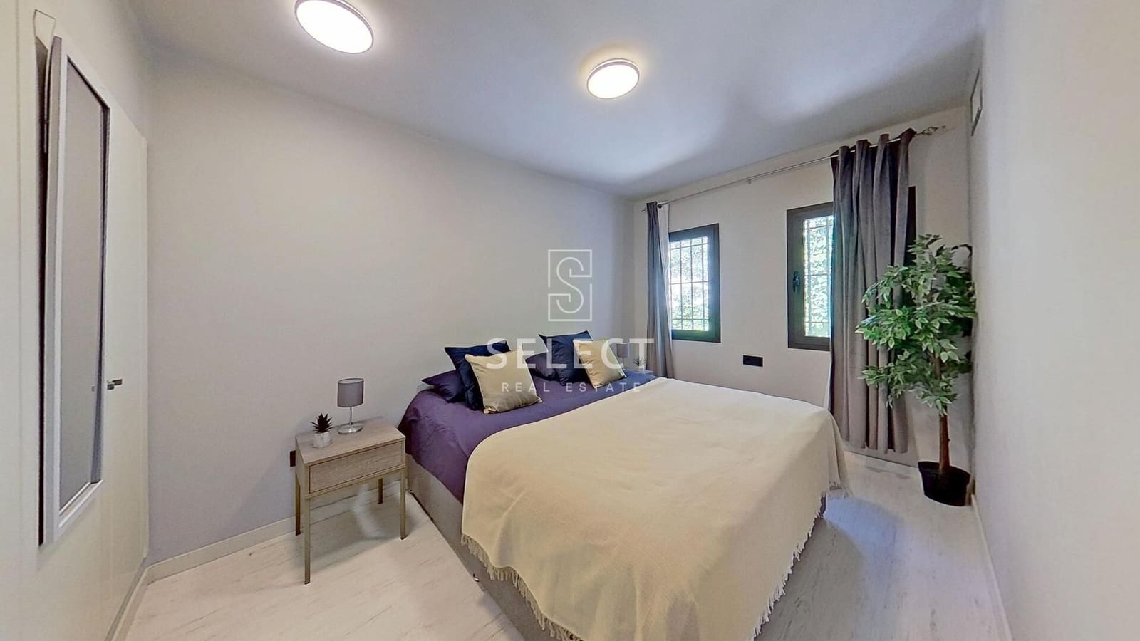 4 soveværelse Rækkehus til salg i La Herradura med swimmingpool garage - € 535.000 (Ref: 9773081)