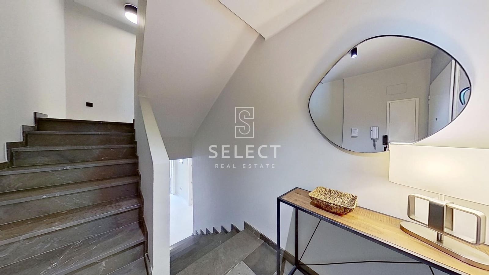 4 soveværelse Rækkehus til salg i La Herradura med swimmingpool garage - € 535.000 (Ref: 9773081)