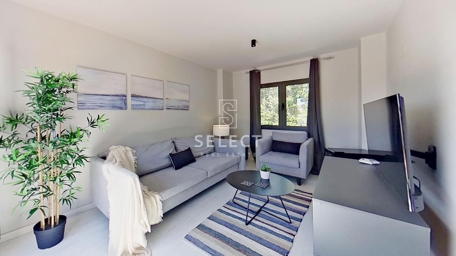 4 soveværelse Rækkehus til salg i La Herradura med swimmingpool garage - € 535.000 (Ref: 9773081)