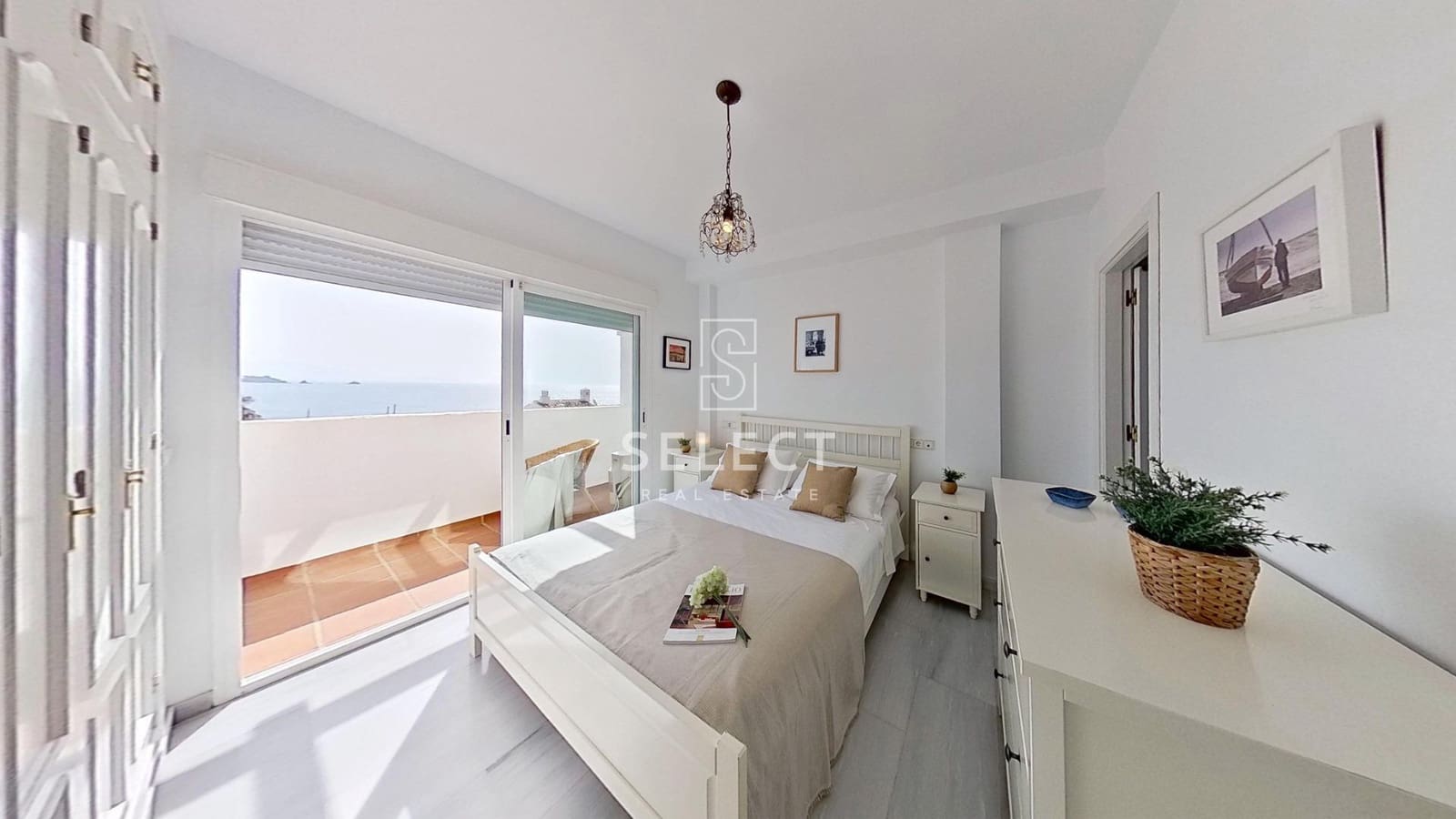 Casa de 3 habitaciones en La Herradura en venta con garaje - 395.000 € (Ref: 9780579)