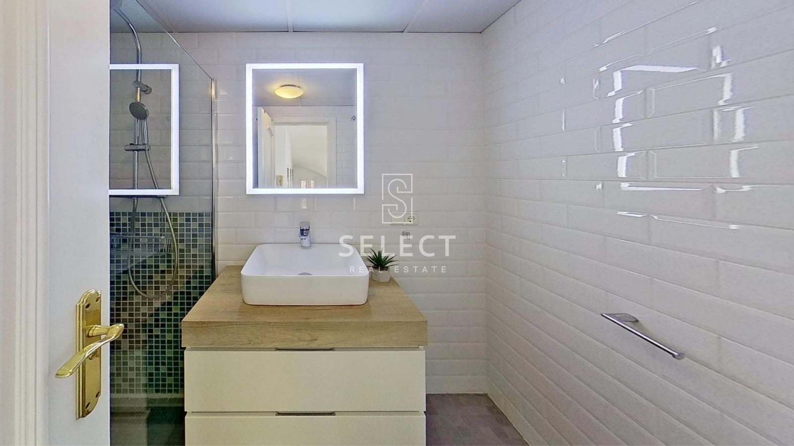 Casa de 3 habitaciones en La Herradura en venta con garaje - 395.000 € (Ref: 9780579)