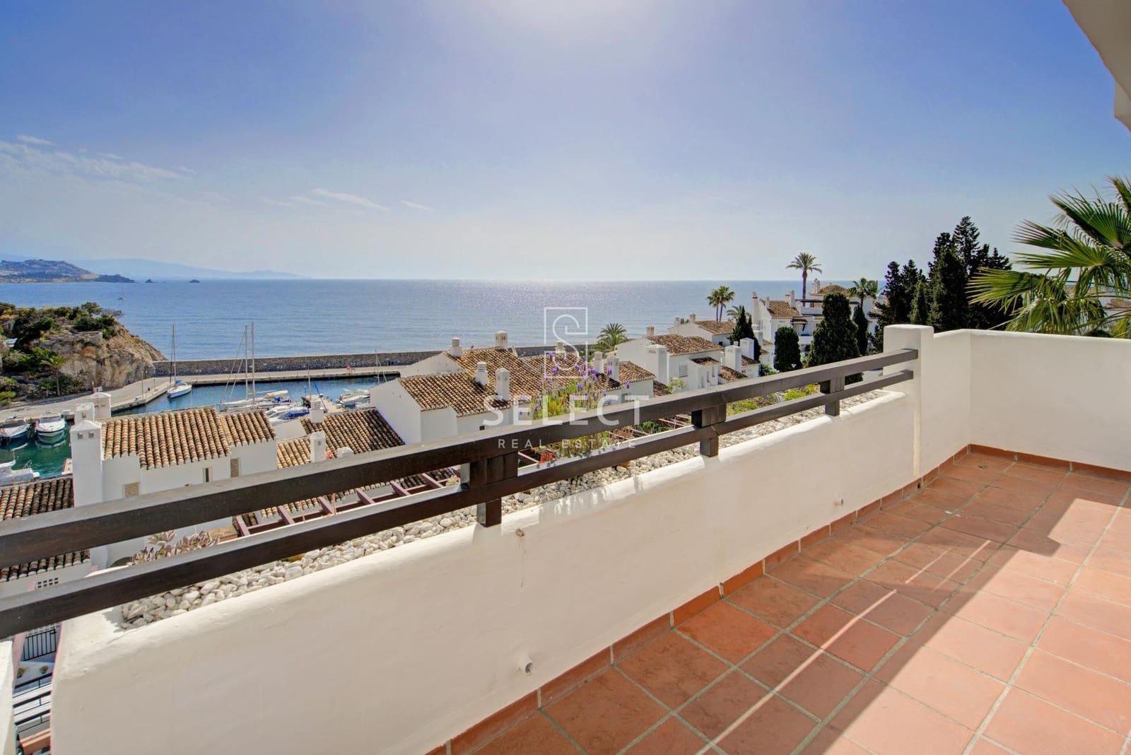 Casa de 3 habitaciones en La Herradura en venta con garaje - 395.000 € (Ref: 9780579)