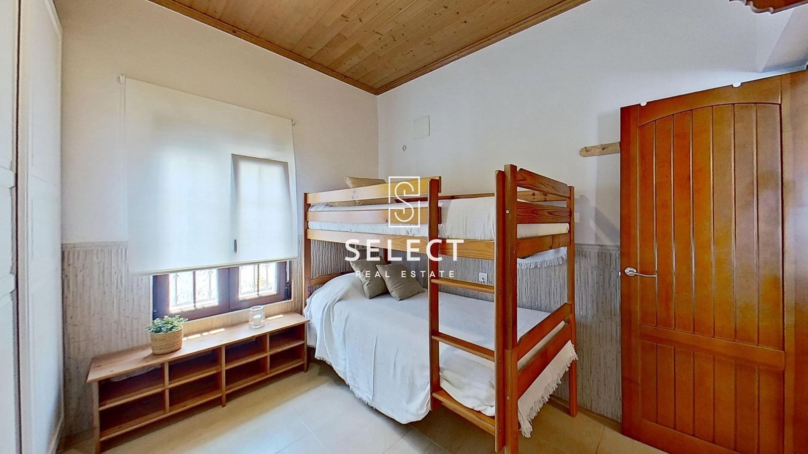 4 bedroom Finca/Country House for sale in Motril with pool - € 349,000 (Ref: 9831557)