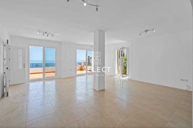 4 chambre Villa/Maison Semi-Mitoyenne à vendre à La Herradura, Almuñécar avec piscine garage - 418 000 € (Ref: 9878886)
