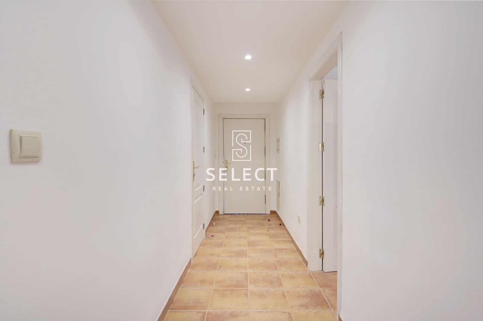 4 bedroom Terraced Villa for sale in La Herradura with pool garage - € 418,000 (Ref: 9878886)