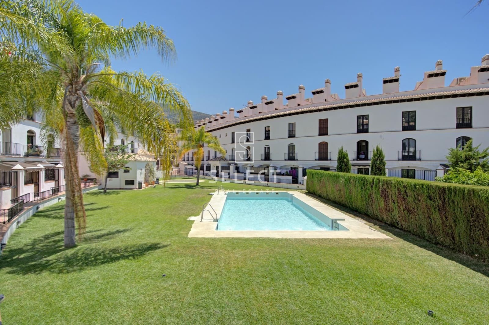 1 chambre Appartement à vendre à Velez de Benaudalla avec piscine garage - 90 000 € (Ref: 9890400)
