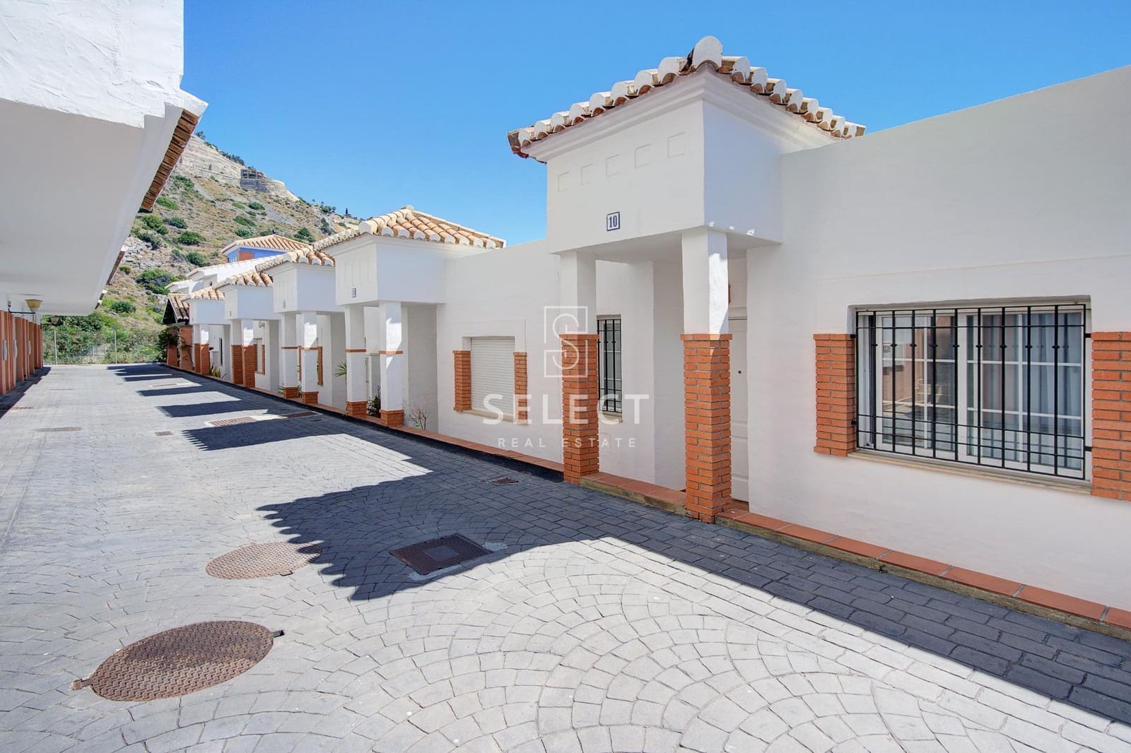 4 camera da letto Villetta a Schiera in vendita in La Herradura con garage - 365.000 € (Rif: 9903950)