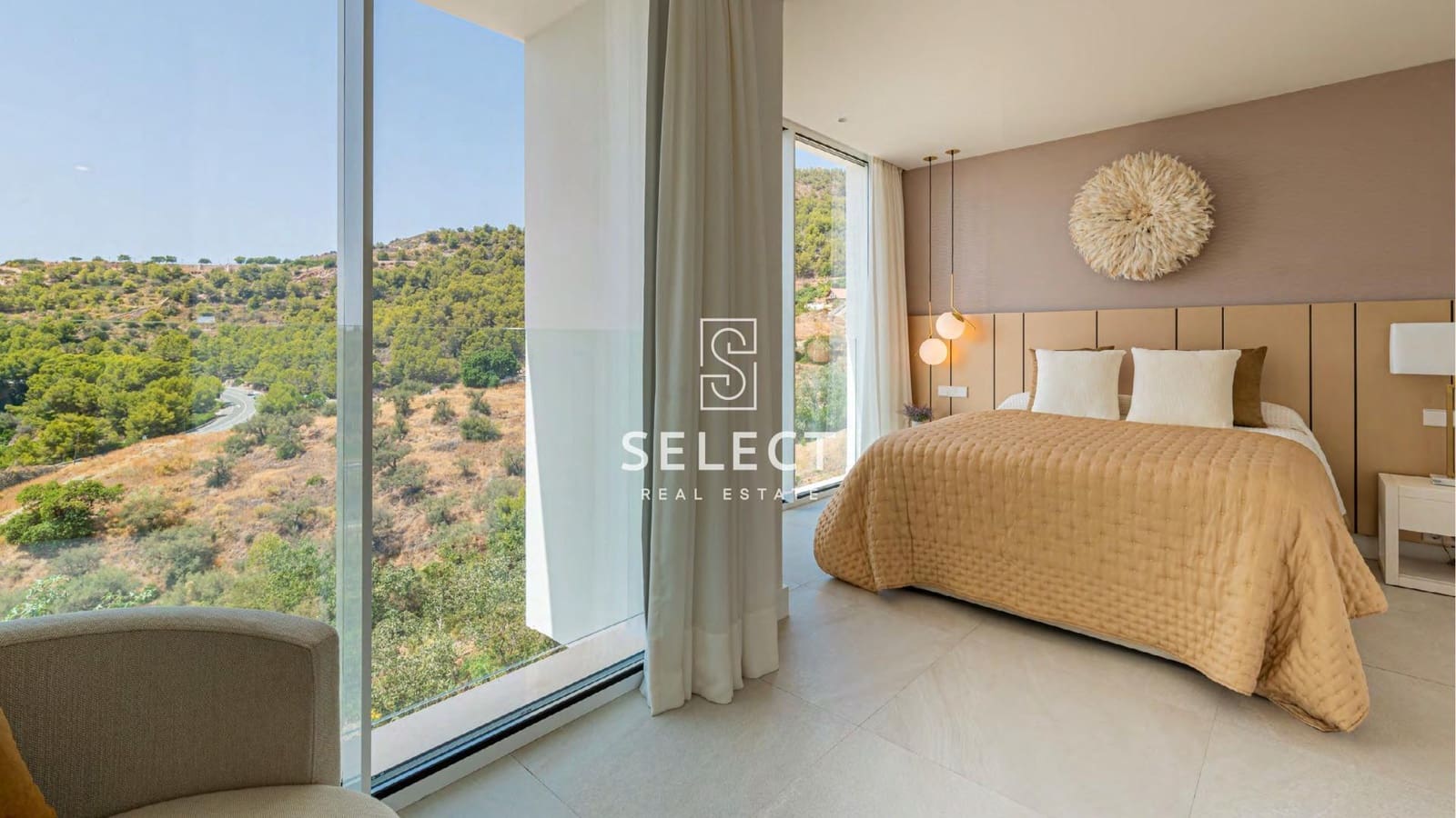 3 bedroom Terraced Villa for sale in La Herradura with pool - € 670,000 (Ref: 9938220)