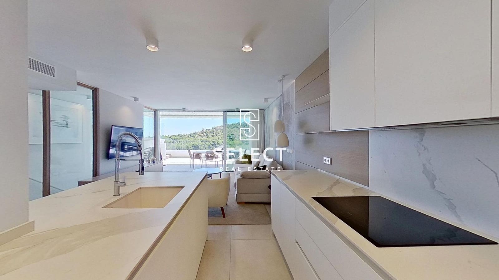 Chalet de 3 habitaciones en La Herradura en venta con piscina - 670.000 € (Ref: 9938220)