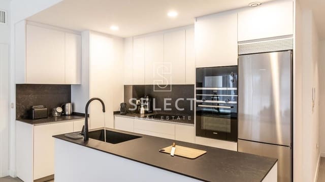 2 soverom Leilighet til salgs i Motril med svømmebasseng garasje - € 372 000 (Ref: 9973338)