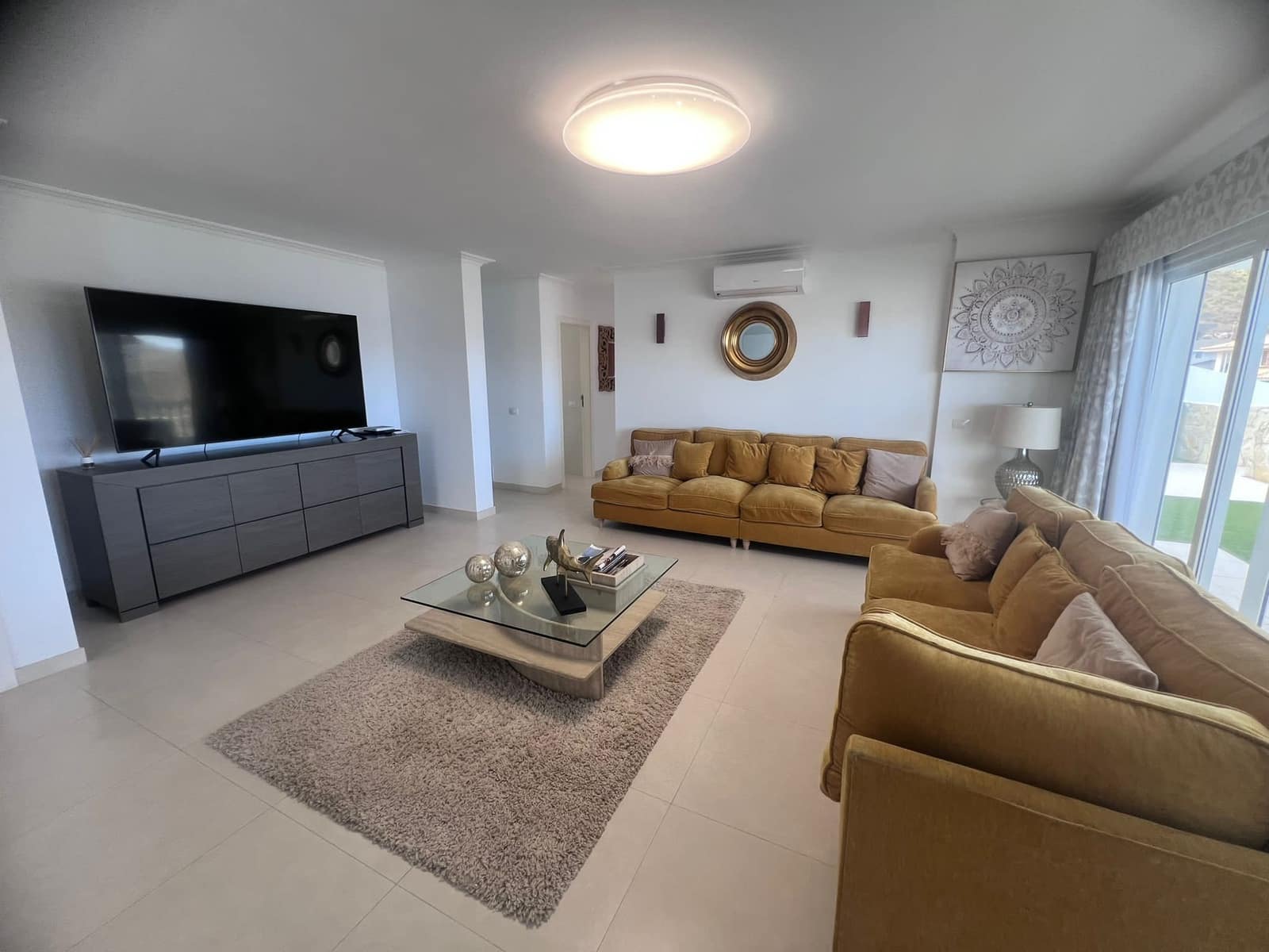 4 sovrum Villa till salu i Adeje - 1 800 000 € (Ref: 9357262)