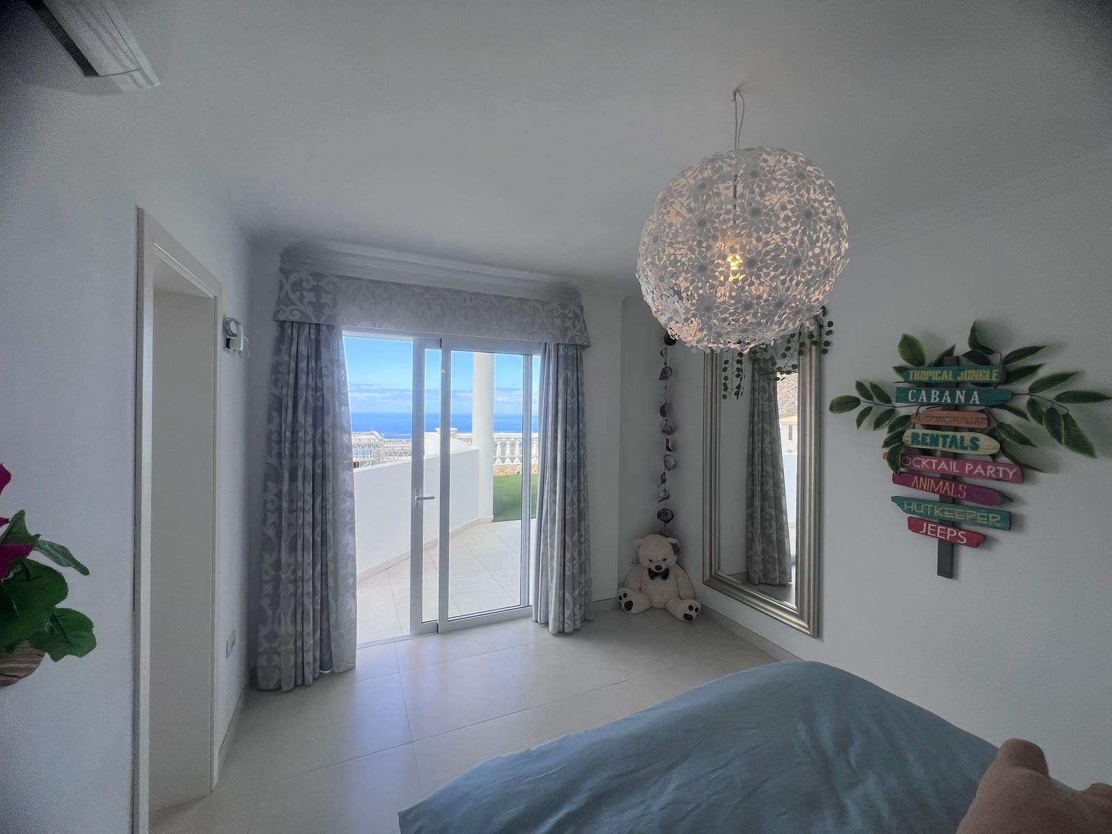 4 sovrum Villa till salu i Adeje - 1 800 000 € (Ref: 9357262)