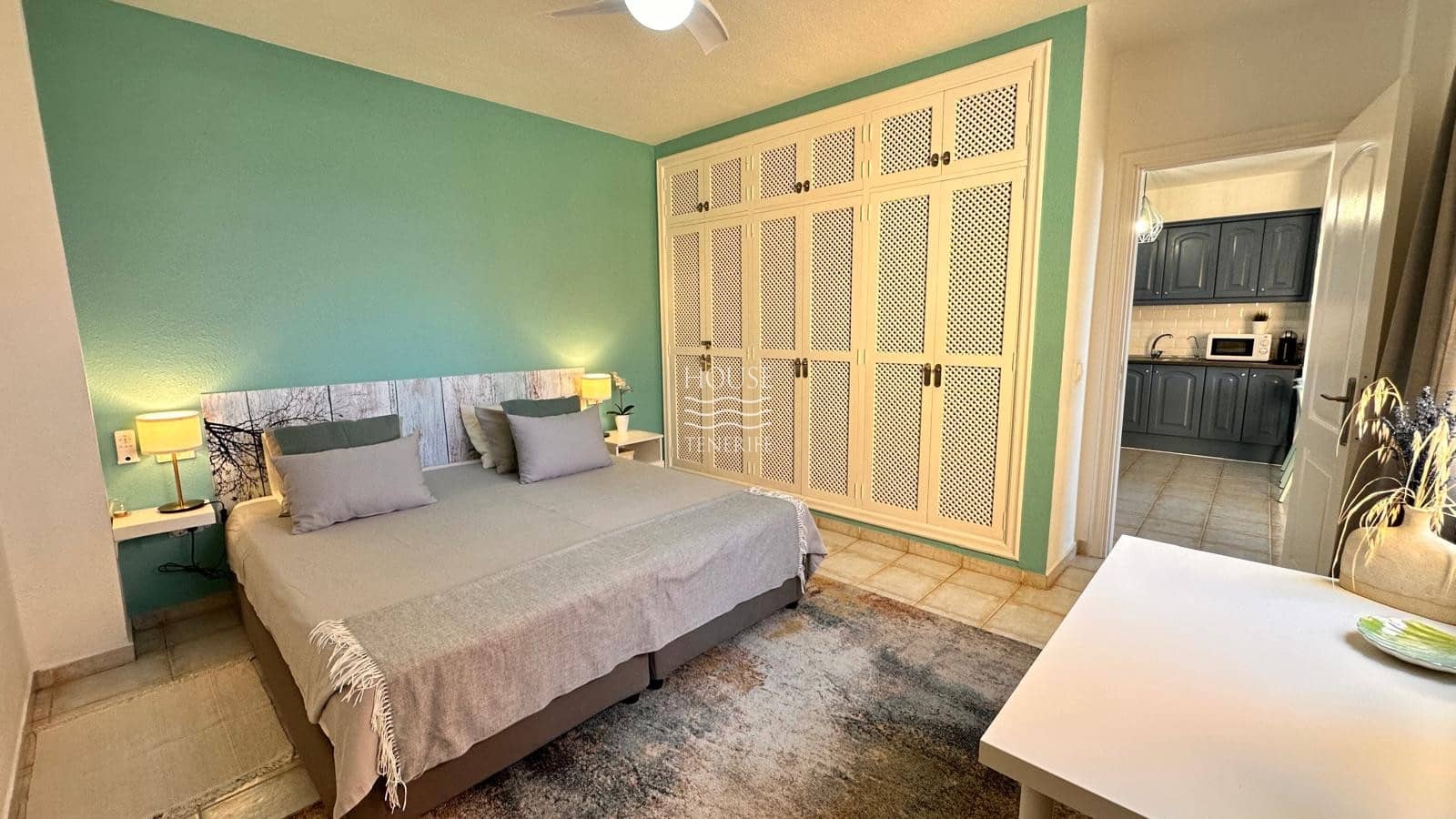 1 bedroom Apartment for sale in Adeje - € 350,000 (Ref: 9357265)