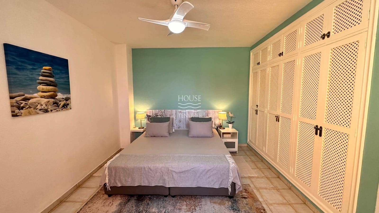 1 bedroom Apartment for sale in Adeje - € 350,000 (Ref: 9357265)