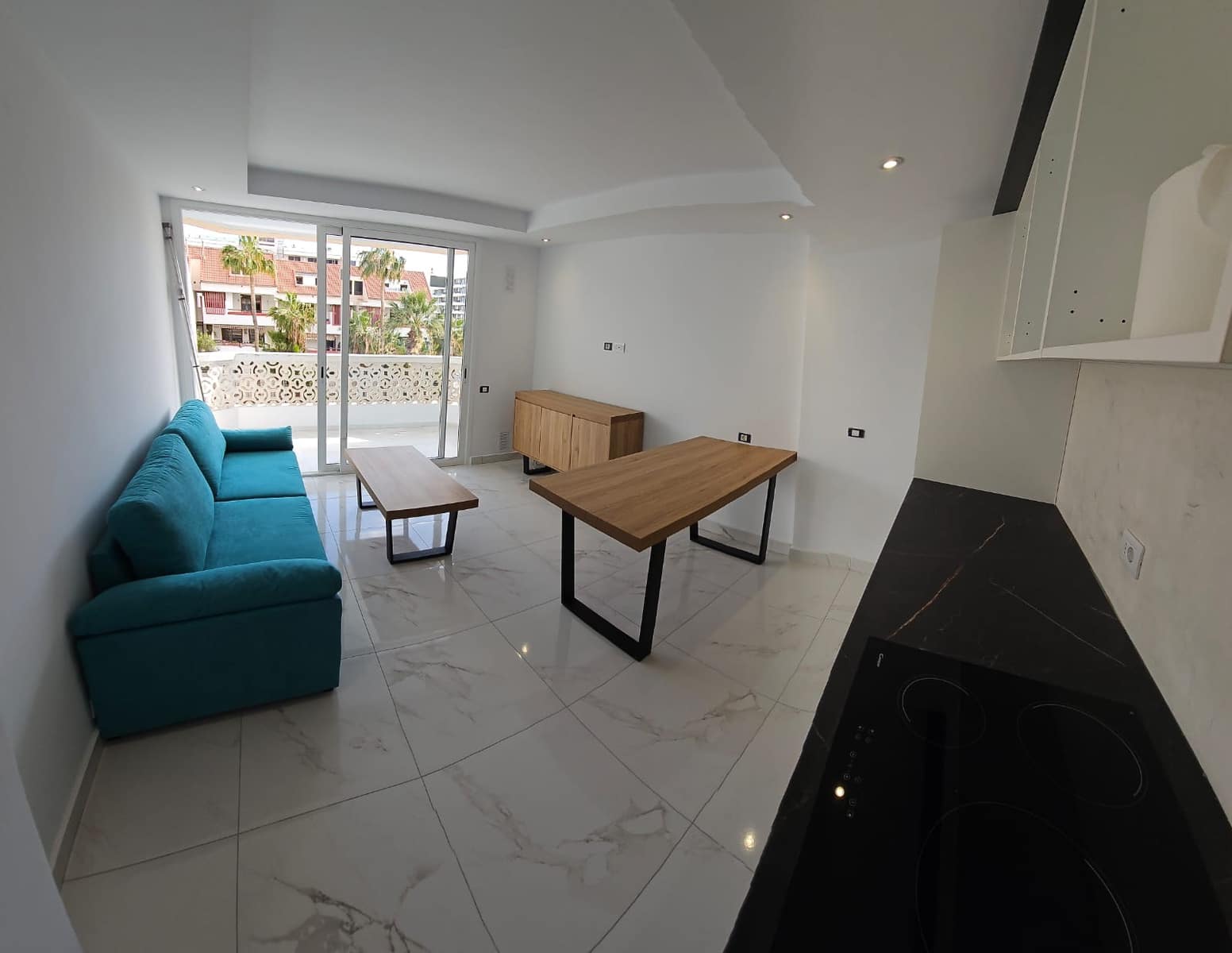 1 bedroom Apartment for sale in Playa de las Americas - € 263,000 (Ref: 9357270)