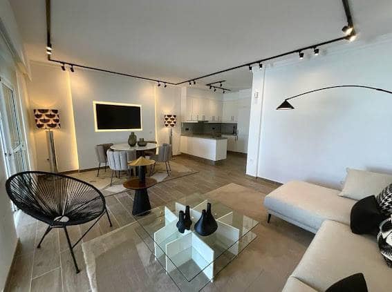 3 soveværelse Byhus til salg i La Caleta Adeje, Adeje - € 1.250.000 (Ref: 9357275)