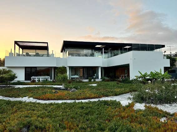 4 soveværelse Villa til salg i La Caleta Adeje - € 4.990.000 (Ref: 9357276)