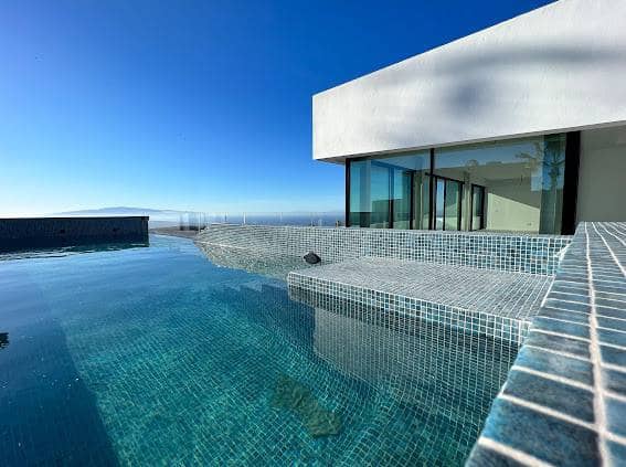 4 soveværelse Villa til salg i Playa San Juan, Guía de Isora - € 3.290.000 (Ref: 9357277)