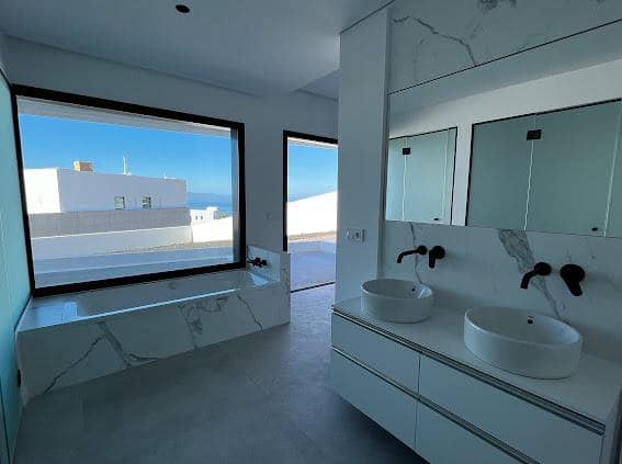 4 soveværelse Villa til salg i Playa San Juan, Guía de Isora - € 3.290.000 (Ref: 9357277)