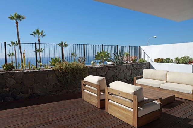 4 quarto Moradia em Banda para venda em San Eugenio, Adeje - 950 000 € (Ref: 9357278)