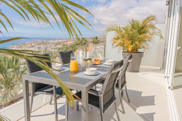 4 quarto Moradia em Banda para venda em San Eugenio, Adeje - 960 000 € (Ref: 9357281)