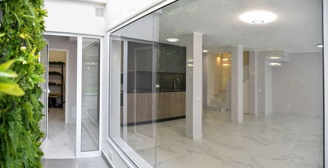 4 soveværelse Lejlighed til salg i Adeje - € 759.000 (Ref: 9357287)