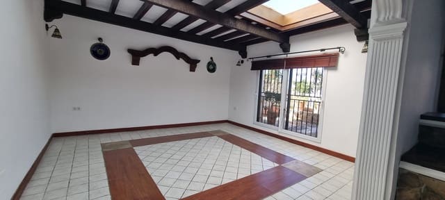 4 chambre Villa/Maison à vendre à Adeje - 1 200 000 € (Ref: 9357289)