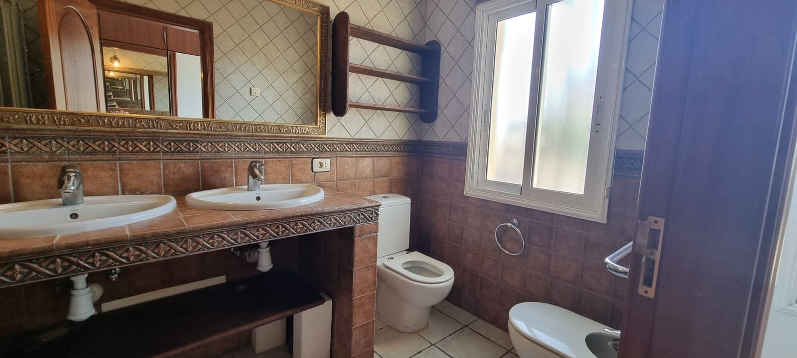 4 sovrum Villa till salu i Adeje - 1 200 000 € (Ref: 9357289)