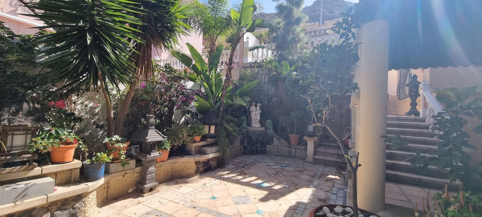 4 sovrum Villa till salu i Adeje - 1 200 000 € (Ref: 9357289)