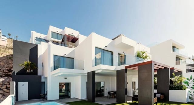 3 soveværelse Villa til salg i Adeje - € 6.250.000 (Ref: 9357290)