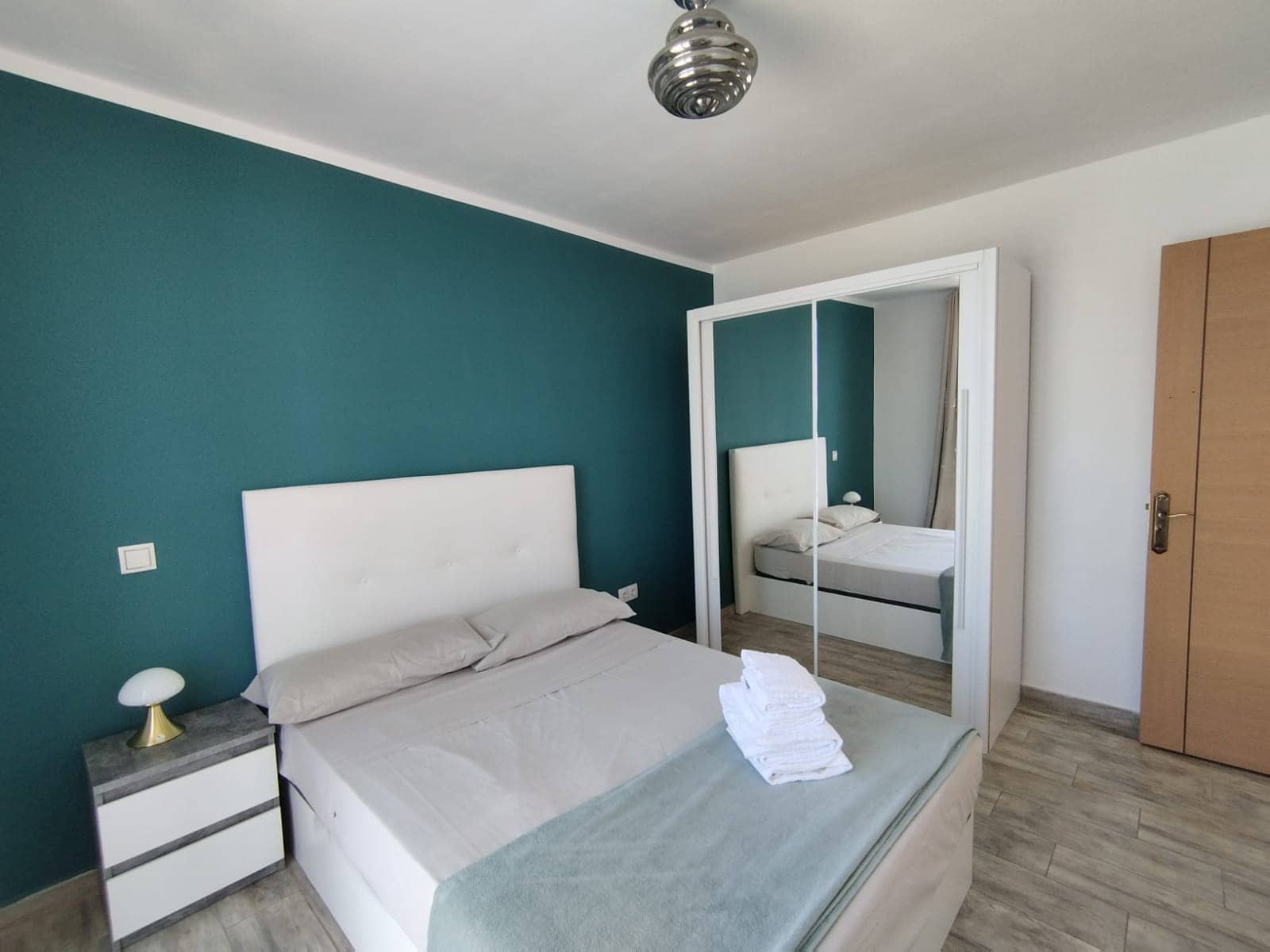 4 slaapkamer Villa te koop in San Eugenio - € 850.000 (Ref: 9357292)