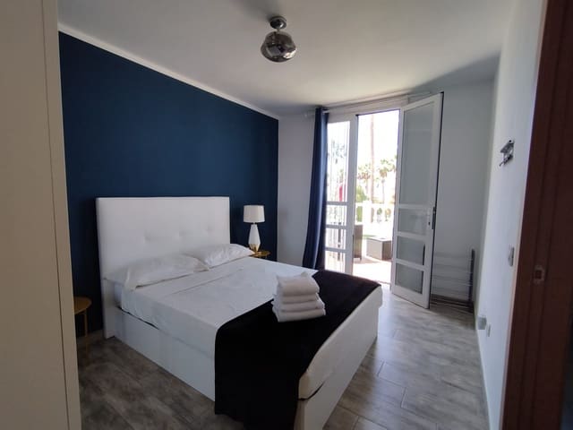 4 slaapkamer Villa te koop in San Eugenio, Adeje - € 850.000 (Ref: 9357292)