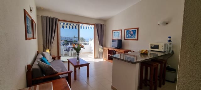 2 bedroom Apartment for sale in Adeje - € 220,000 (Ref: 9357295)