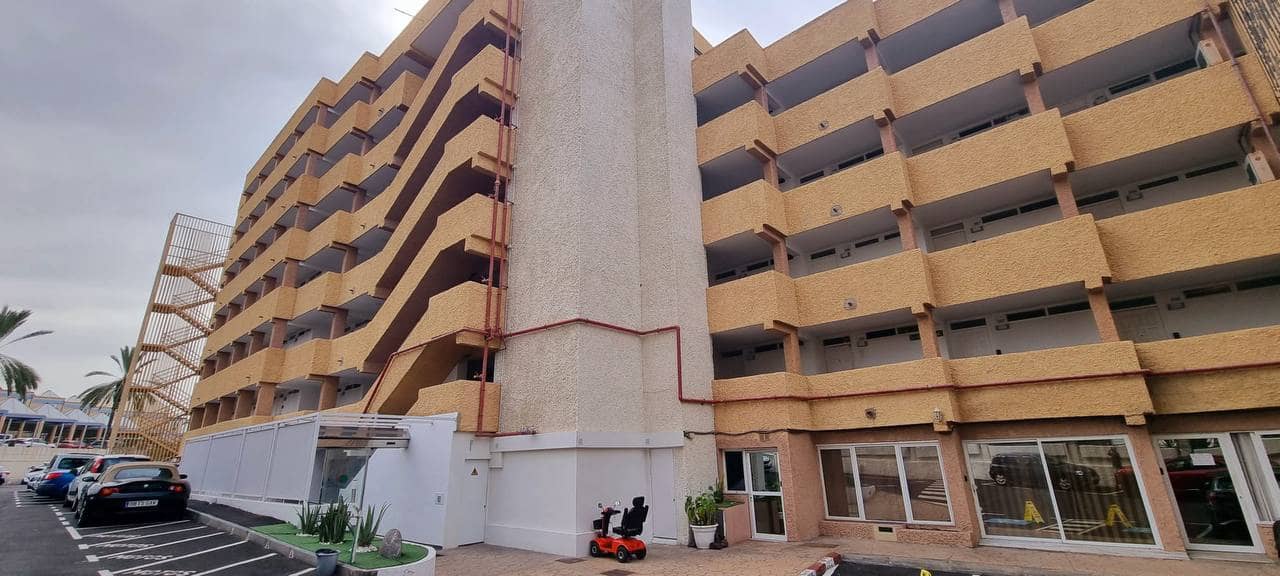 1 slaapkamer Studio te koop in San Eugenio - € 215.000 (Ref: 9357296)