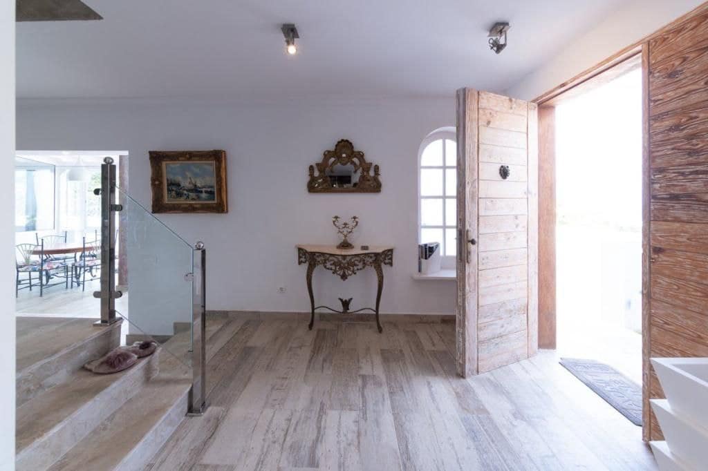 10 soverom Villa til salgs i Costa Adeje med svømmebasseng - € 1 550 000 (Ref: 9357297)