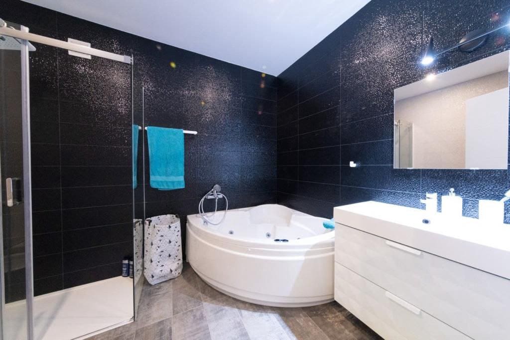 10 soverom Villa til salgs i Costa Adeje med svømmebasseng - € 1 550 000 (Ref: 9357297)