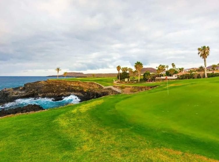 Grunde uden byggetilladelser til salg i Golf del Sur - € 4.000.000 (Ref: 9357298)