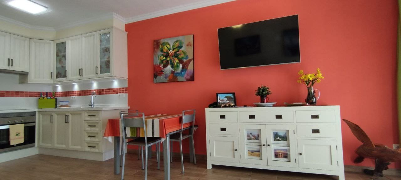 1 sovrum Lägenhet till salu i Costa Adeje med pool - 260 000 € (Ref: 9357299)