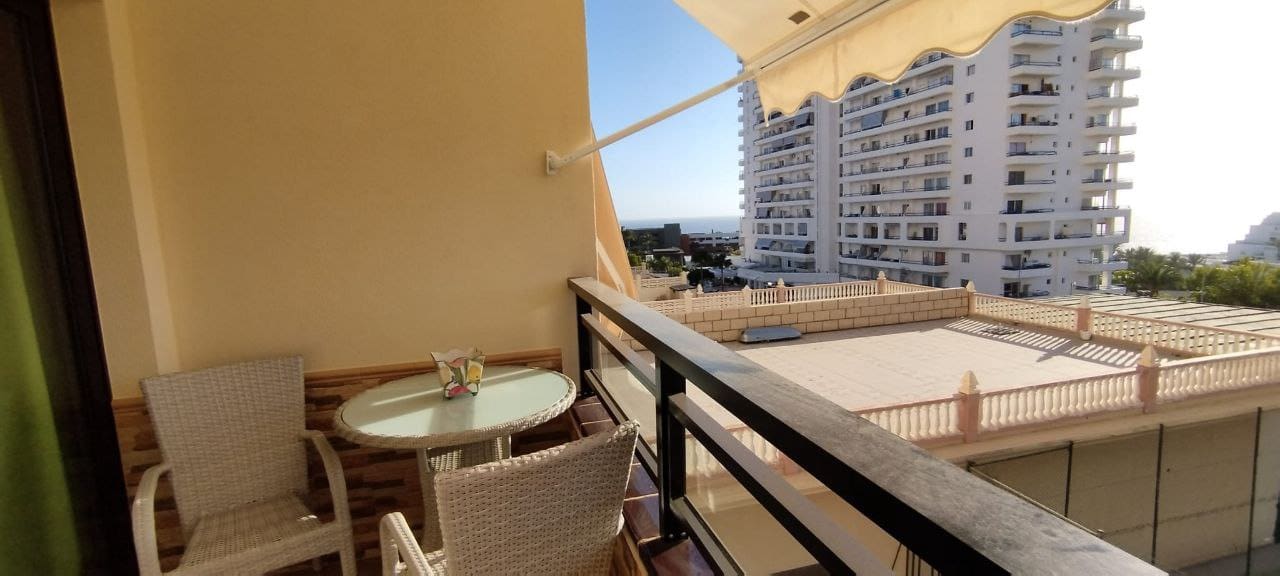 1 sovrum Lägenhet till salu i Costa Adeje med pool - 260 000 € (Ref: 9357299)