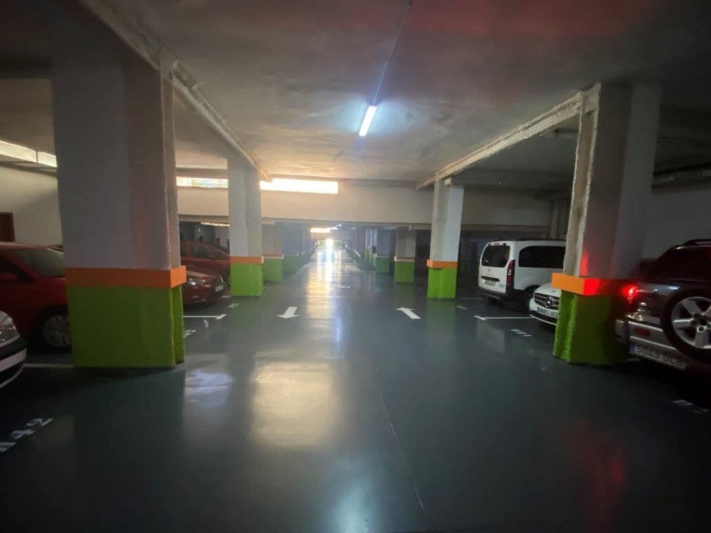 2 sovrum Lägenhet till salu i Los Cristianos med pool - 275 000 € (Ref: 9357300)