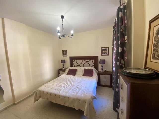 2 soveværelse Lejlighed til salg i Los Cristianos, Arona med swimmingpool - € 275.000 (Ref: 9357300)