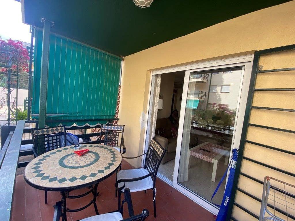 2 sovrum Lägenhet till salu i Los Cristianos med pool - 275 000 € (Ref: 9357300)