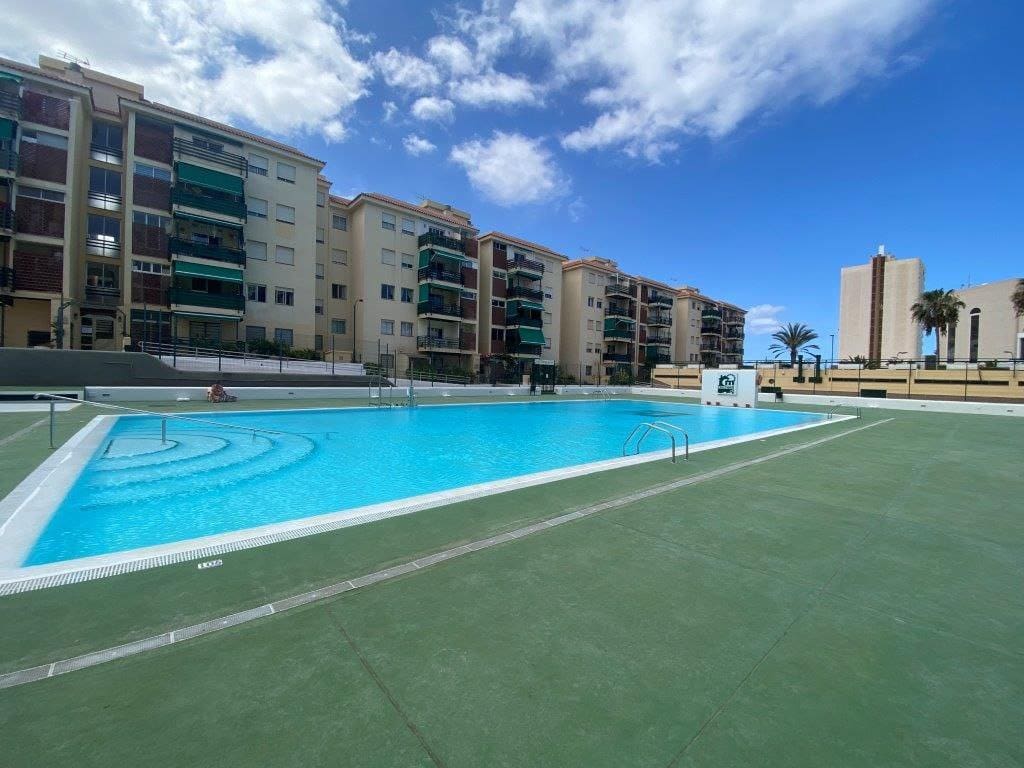 2 sovrum Lägenhet till salu i Los Cristianos med pool - 275 000 € (Ref: 9357300)