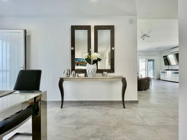 3 quarto Moradia para venda em San Eugenio, Adeje - 875 000 € (Ref: 9357302)